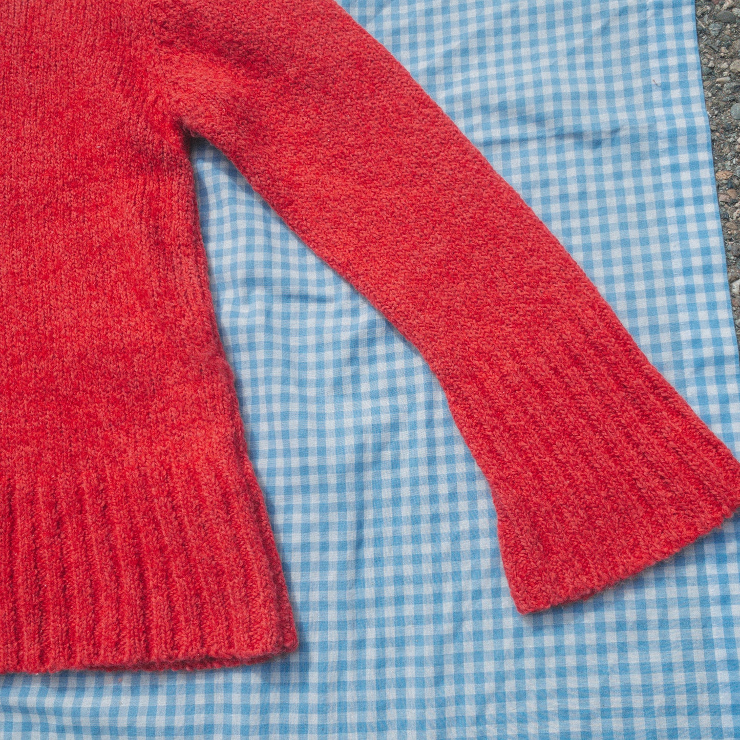 apple (and bell) bottomed sweater (L/XL)