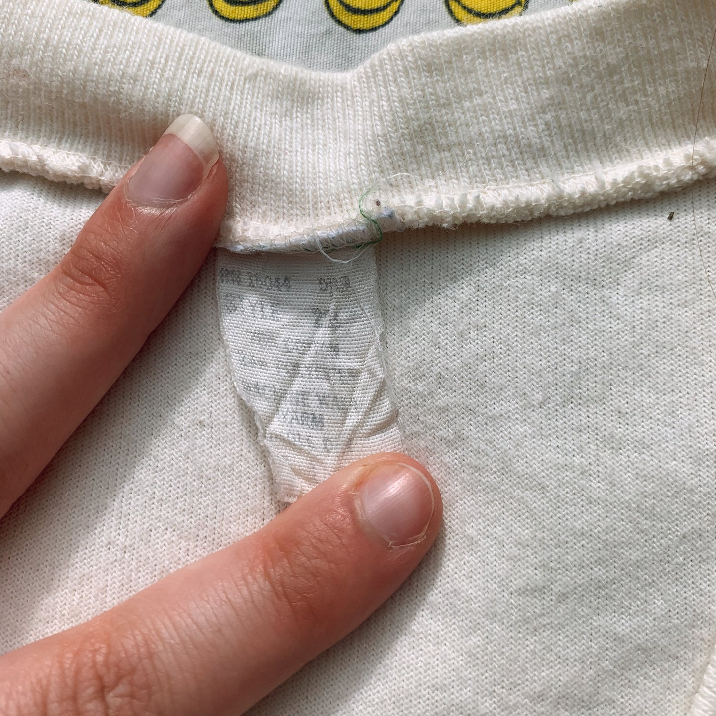 snow angel velour sweatshirt (S/M)