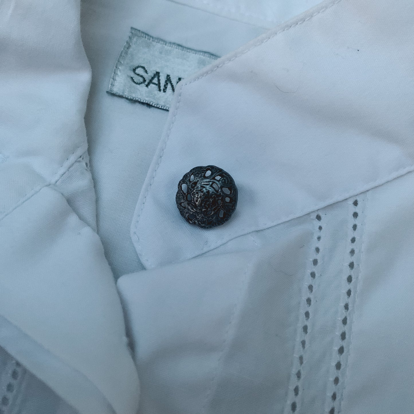 crispy white nehru shirt (S/M)
